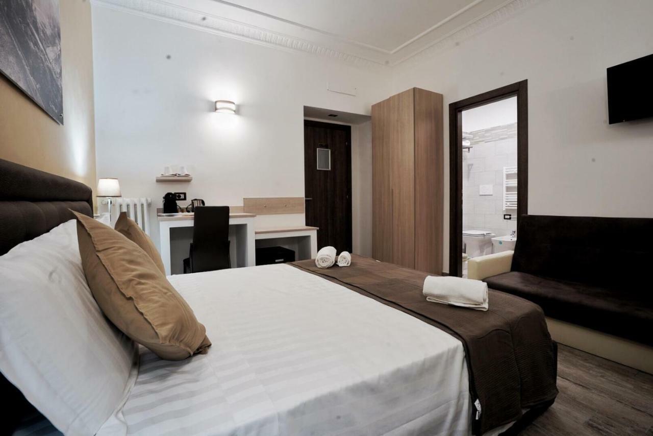 Noemi'S Rooms Guest House Roma Dış mekan fotoğraf